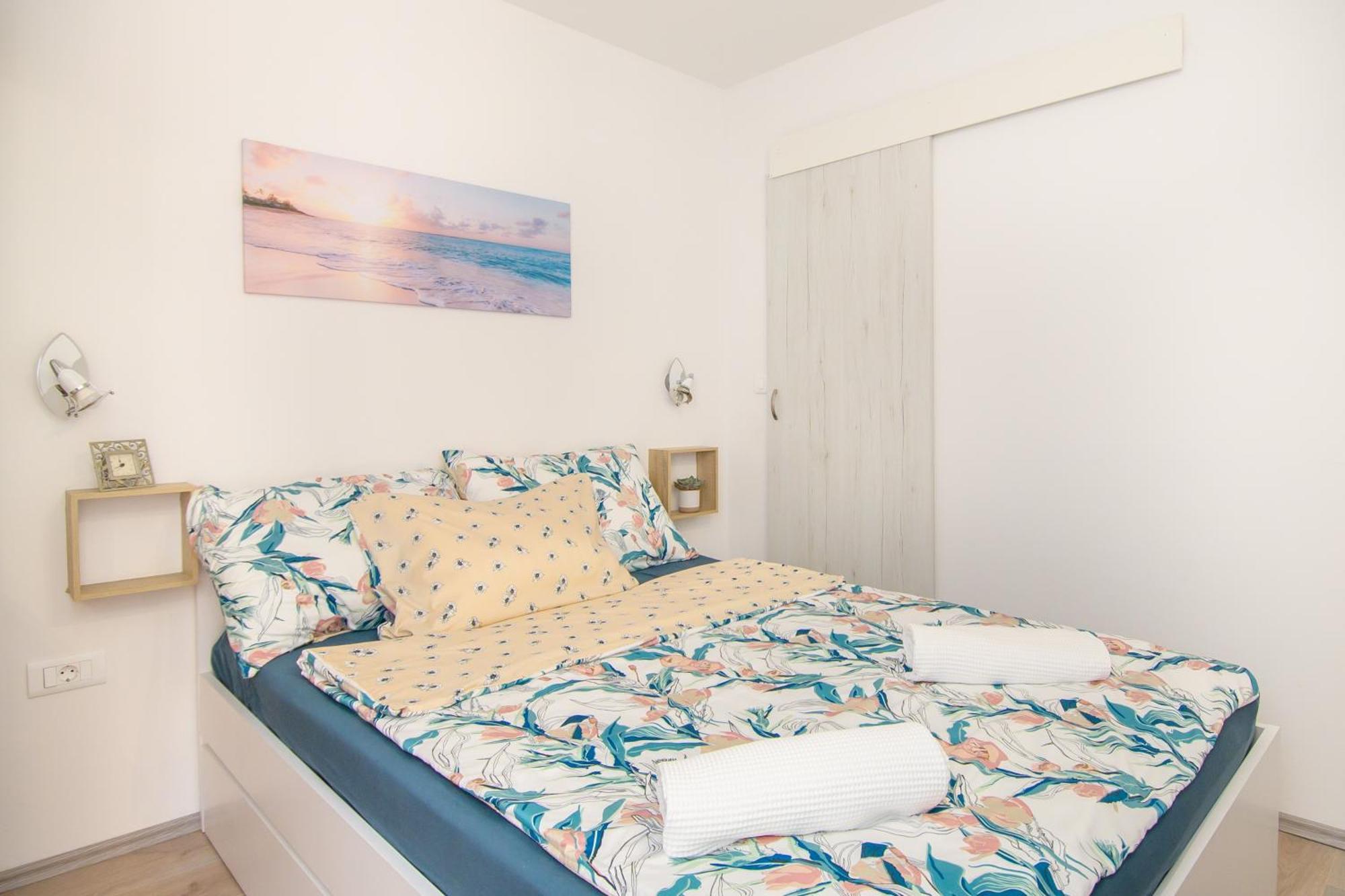 Apartman Dana Kastelir-Labinci Экстерьер фото